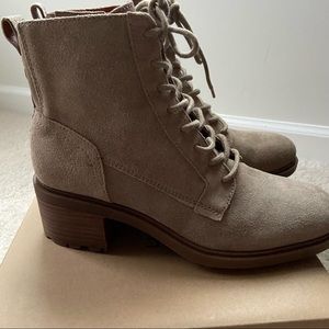 Lucky brand suede lace up boot -womens size 8- Diedrah color dune